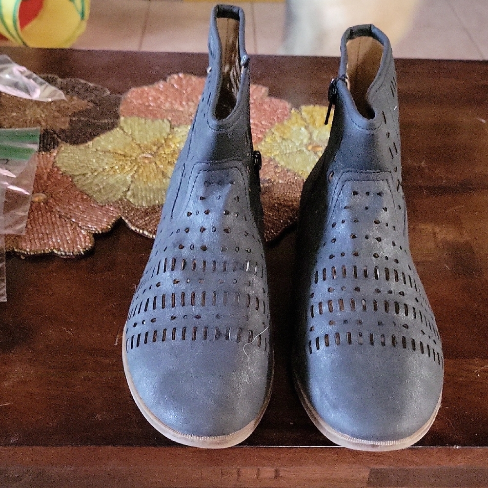 Restricted Perforated Gray Ankle Booties